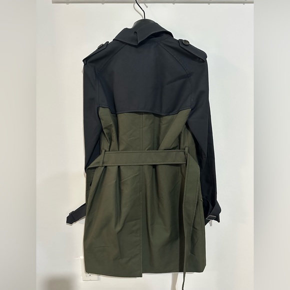 Coach windbreaker - Picture 2 of 7